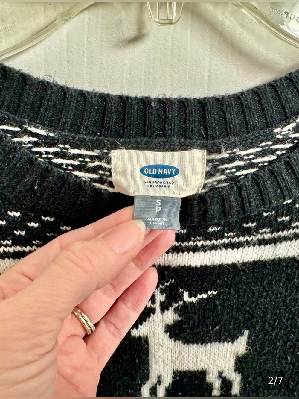 Old Navy Fair Isle Reindeer Christmas Sweater Black White Size Small Petite - Picture 3 of 8